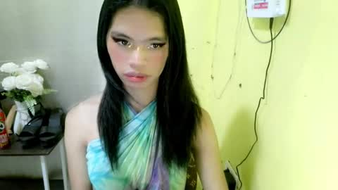 avacadaxcx online show from November 8, 2025, 1:06 am