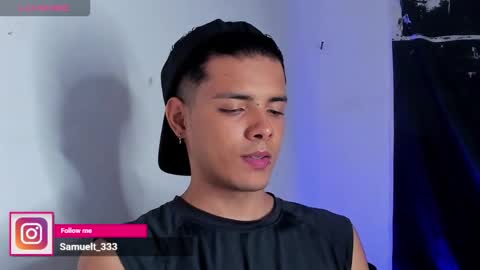 Snapshot of avaggi chatting on November 9, 2025, 12:42 am Avaggi online show from November 9, 2025, 12:42 am