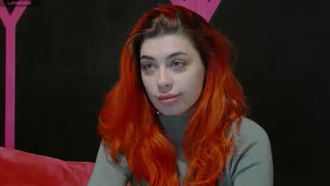 Snapshot of avareina chatting on October 28, 2025, 9:17 pm Ava Reina online show from October 28, 2025, 9:17 pm