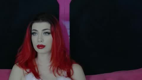 Snapshot of avareina chatting on November 1, 2025, 9:06 pm Ava Reina online show from November 1, 2025, 9:06 pm