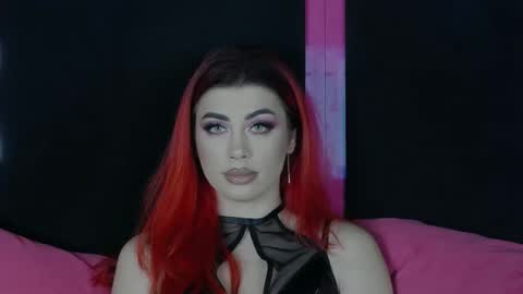 Snapshot of avareina chatting on November 4, 2025, 7:02 pm Ava Reina online show from November 4, 2025, 7:02 pm