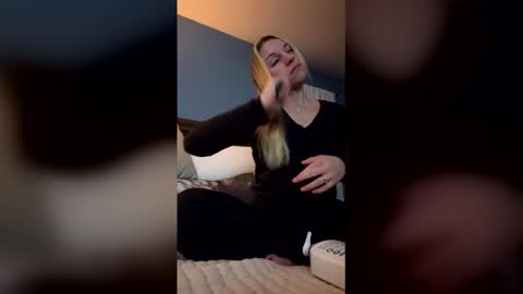 Ava Rose online show from February 4, 2026, 2:17 am