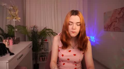  Ava  online show from December 20, 2025, 1:29 pm