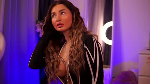 Carina online show from January 19, 2025, 12:06 am