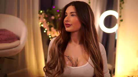 Carina online show from January 30, 2025, 11:13 pm