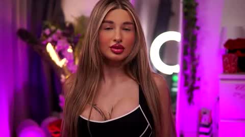 Carina online show from February 24, 2025, 12:30 am