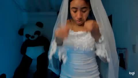 Snapshot of ave_fenix69 chatting on January 16, 2025, 3:02 am Valery -- online show from January 16, 2025, 3:02 am