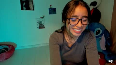 Snapshot of ave_fenix69 chatting on February 25, 2025, 4:46 am Valery -- online show from February 25, 2025, 4:46 am