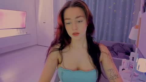 Snapshot of aveme_melissa chatting on February 24, 2025, 10:47 pm aveme_melissa online show from February 24, 2025, 10:47 pm