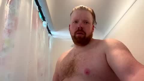 Snapshot of averagedan90 chatting on February 10, 2025, 3:53 pm Dan online show from February 10, 2025, 3:53 pm