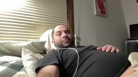 averagejoe345977 online show from February 3, 2026, 1:48 am