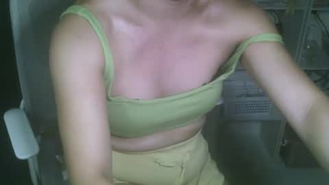 Rhian online show from January 24, 2025, 5:42 am
