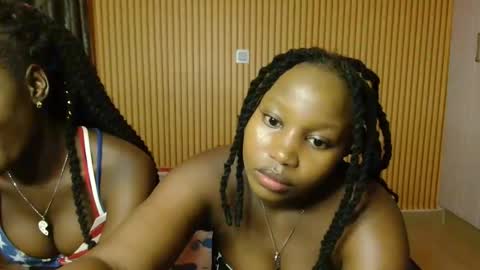 Avian online show from November 11, 2025, 4:51 pm