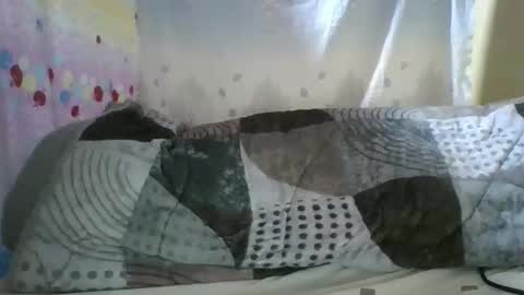 avril254 online show from September 30, 2025, 4:45 pm