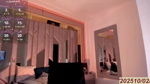 Snapshot of avril_naughty chatting on February 10, 2025, 9:15 pm AVRIL online show from February 10, 2025, 9:15 pm