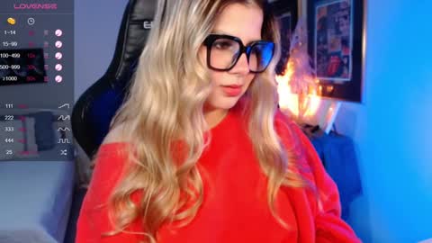 Snapshot of avrill_morgan chatting on January 24, 2025, 7:28 pm Avrill Morgan online show from January 24, 2025, 7:28 pm