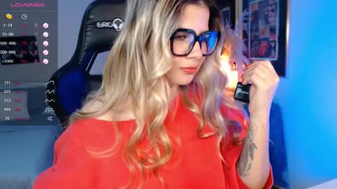 Snapshot of avrill_morgan chatting on February 13, 2025, 7:10 pm Avrill Morgan online show from February 13, 2025, 7:10 pm