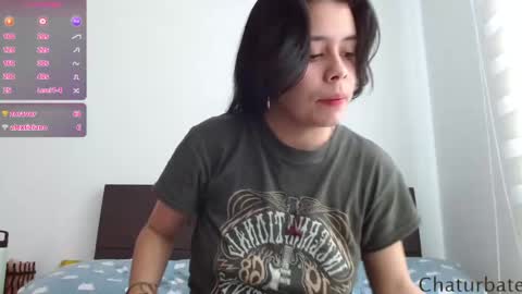 Snapshot of avrilthompson_ chatting on March 12, 2025, 5:49 pm Avril Thompson online show from March 12, 2025, 5:49 pm