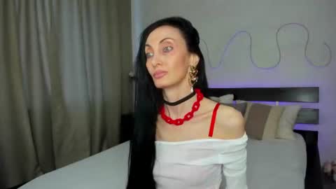 Snapshot of avrora_mars chatting on June 9, 2026, 9:21 am Avrora online show from June 9, 2026, 9:21 am