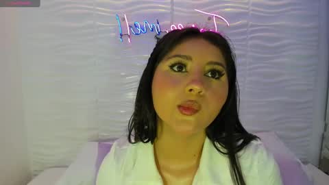 Snapshot of avymilton chatting on February 17, 2025, 11:34 am Avy online show from February 17, 2025, 11:34 am