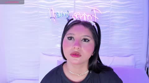 Snapshot of avymilton chatting on February 18, 2025, 11:33 am Avy online show from February 18, 2025, 11:33 am