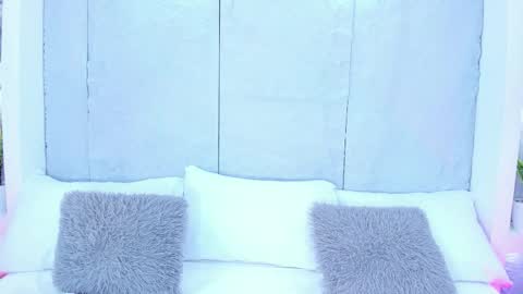 Snapshot of avymilton chatting on September 27, 2025, 11:37 am Avy online show from September 27, 2025, 11:37 am