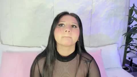 Snapshot of avymilton chatting on November 13, 2025, 11:31 am Avy online show from November 13, 2025, 11:31 am