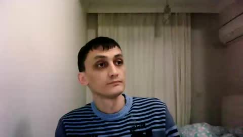 Snapshot of awesenheit chatting on December 25, 2024, 1:19 pm awesenheit online show from December 25, 2024, 1:19 pm