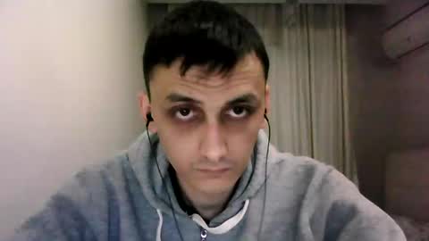 Snapshot of awesenheit chatting on February 23, 2025, 1:57 am awesenheit online show from February 23, 2025, 1:57 am