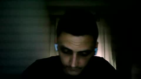 Snapshot of awesenheit chatting on October 18, 2025, 11:55 am awesenheit online show from October 18, 2025, 11:55 am