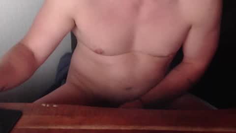 Snapshot of awesome86m chatting on May 17, 2026, 7:32 pm PiPa online show from May 17, 2026, 7:32 pm