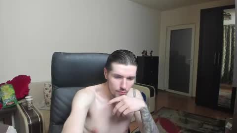 Snapshot of awesome_justin chatting on June 18, 2026, 5:28 pm Justin online show from June 18, 2026, 5:28 pm