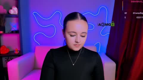 monica online show from October 10, 2025, 2:16 pm