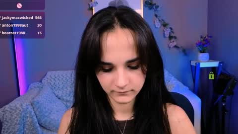 monica online show from October 19, 2025, 12:11 am