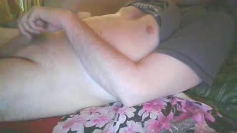 Snapshot of awgoncam chatting on April 4, 2026, 5:43 pm AWGoncam online show from April 4, 2026, 5:43 pm