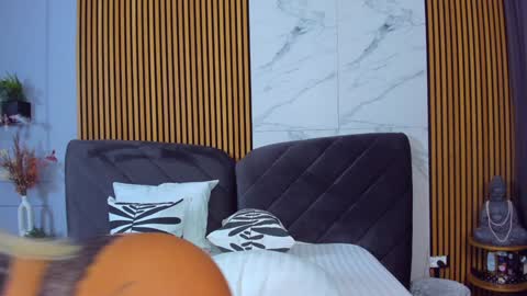 Snapshot of awww_ella chatting on December 11, 2024, 5:32 am Ella online show from December 11, 2024, 5:32 am