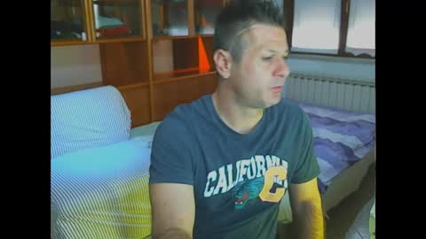 Snapshot of awwwsocutehappynew chatting on February 12, 2025, 8:59 am HappyNewSky here online show from February 12, 2025, 8:59 am
