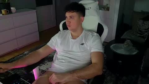 Artur online show from February 22, 2025, 6:52 pm