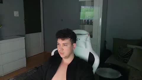 Artur online show from March 9, 2025, 7:59 pm