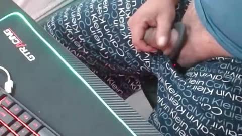 Snapshot of axel264 chatting on February 11, 2026, 11:43 pm Alex online show from February 11, 2026, 11:43 pm