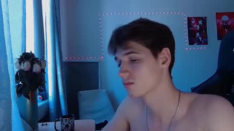 Snapshot of axel_0ne chatting on February 7, 2026, 7:45 am axel_0ne online show from February 7, 2026, 7:45 am