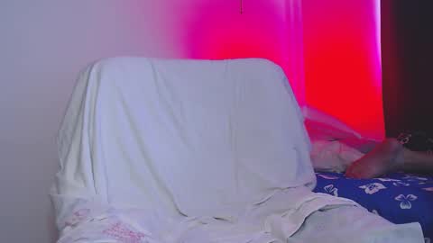 Independiente Model online show from October 28, 2025, 8:44 pm