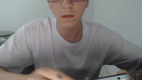 Snapshot of axel__master chatting on June 15, 2026, 4:25 am axel__master online show from June 15, 2026, 4:25 am