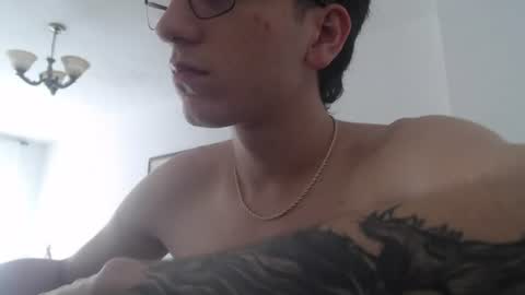 Snapshot of axel__master chatting on June 15, 2026, 7:27 pm axel__master online show from June 15, 2026, 7:27 pm