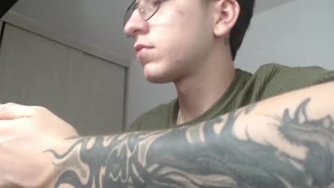 Snapshot of axel__master chatting on July 15, 2026, 12:27 am axel__master online show from July 15, 2026, 12:27 am