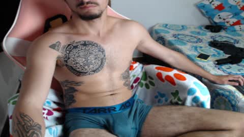 Axel online show from December 22, 2024, 4:38 pm