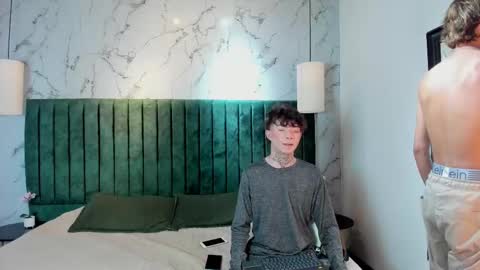 axel_and_jacob online show from October 25, 2025, 7:30 pm