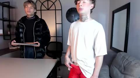 axel_and_jacob online show from November 7, 2025, 8:42 pm