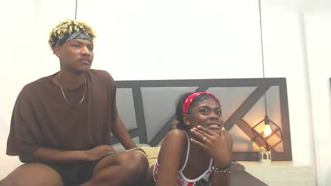 axel_black1 online show from January 24, 2025, 5:42 pm