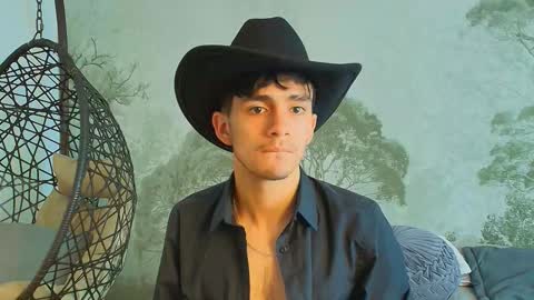 axel_draven online show from November 12, 2025, 11:10 am